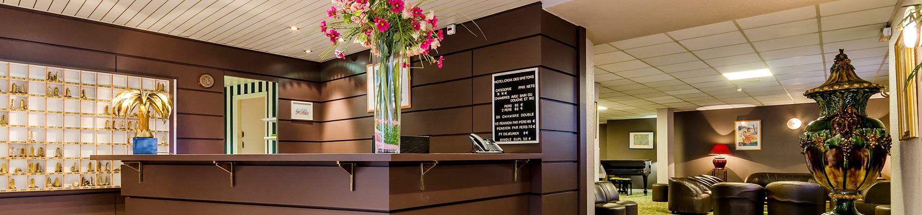Hôtel Croix des Bretons  header